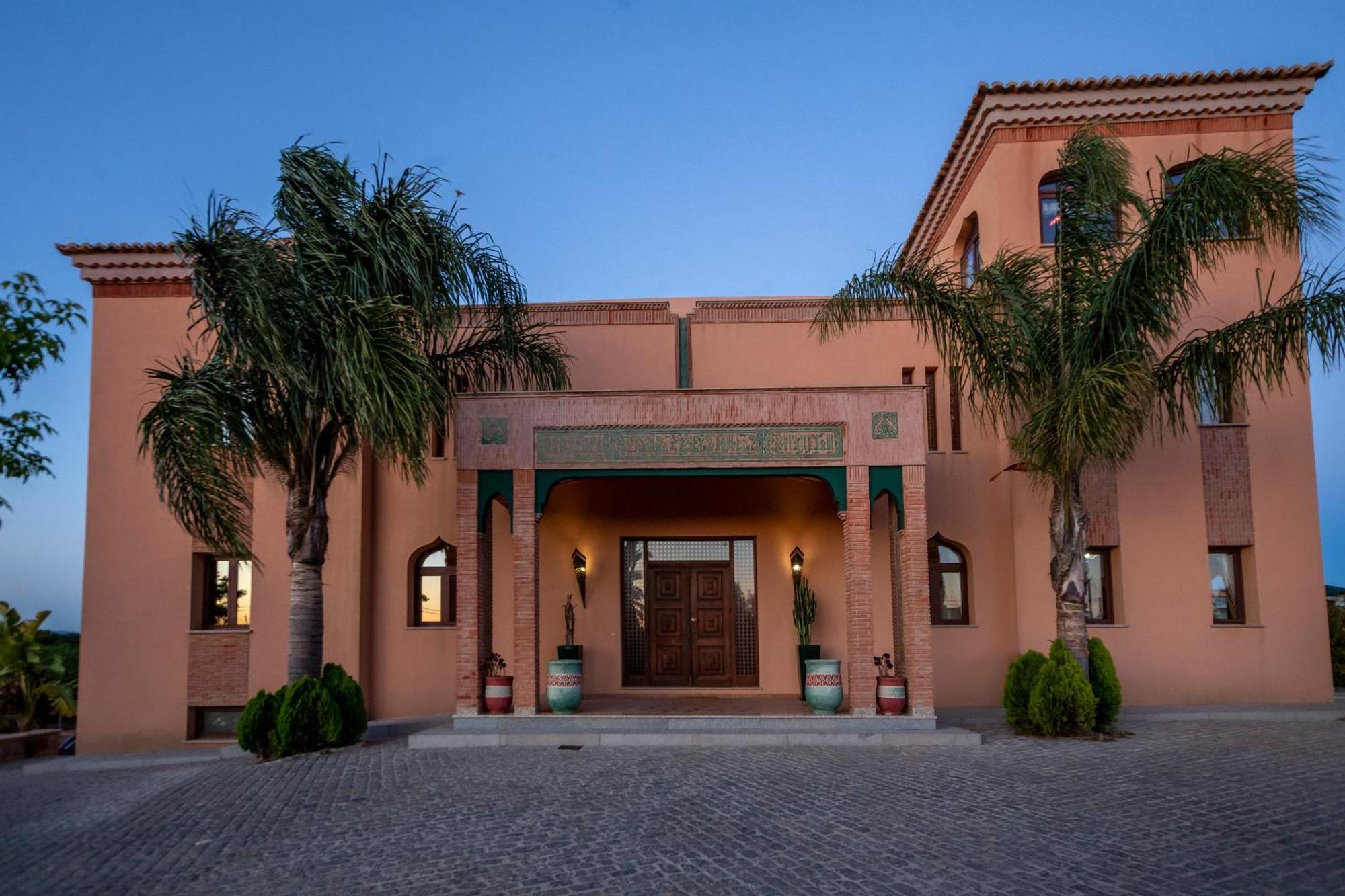 Al Karob Yoga Boutique Hotel Guia  Exteriér fotografie