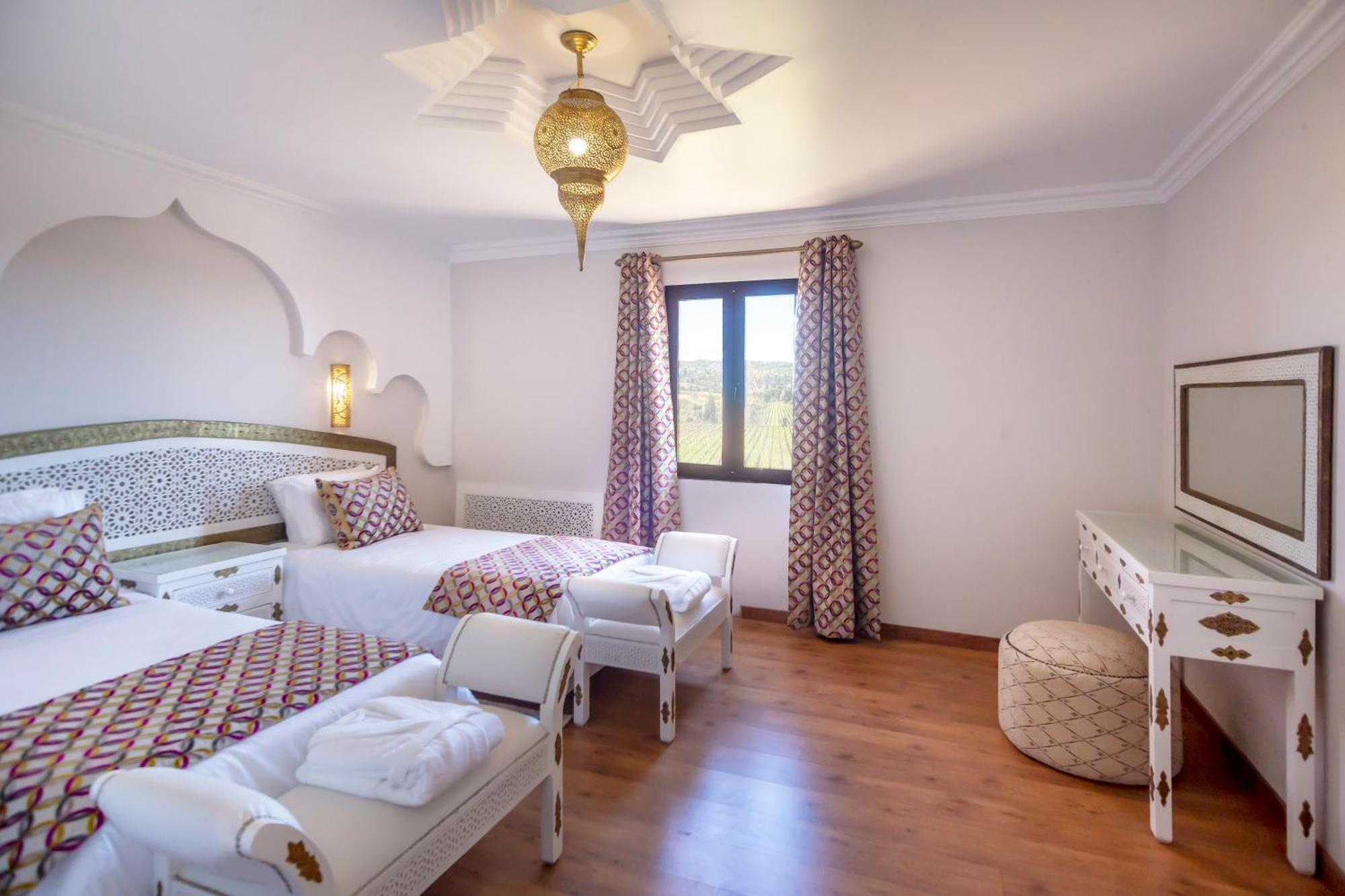 Al Karob Yoga Boutique Hotel Guia  Exteriér fotografie