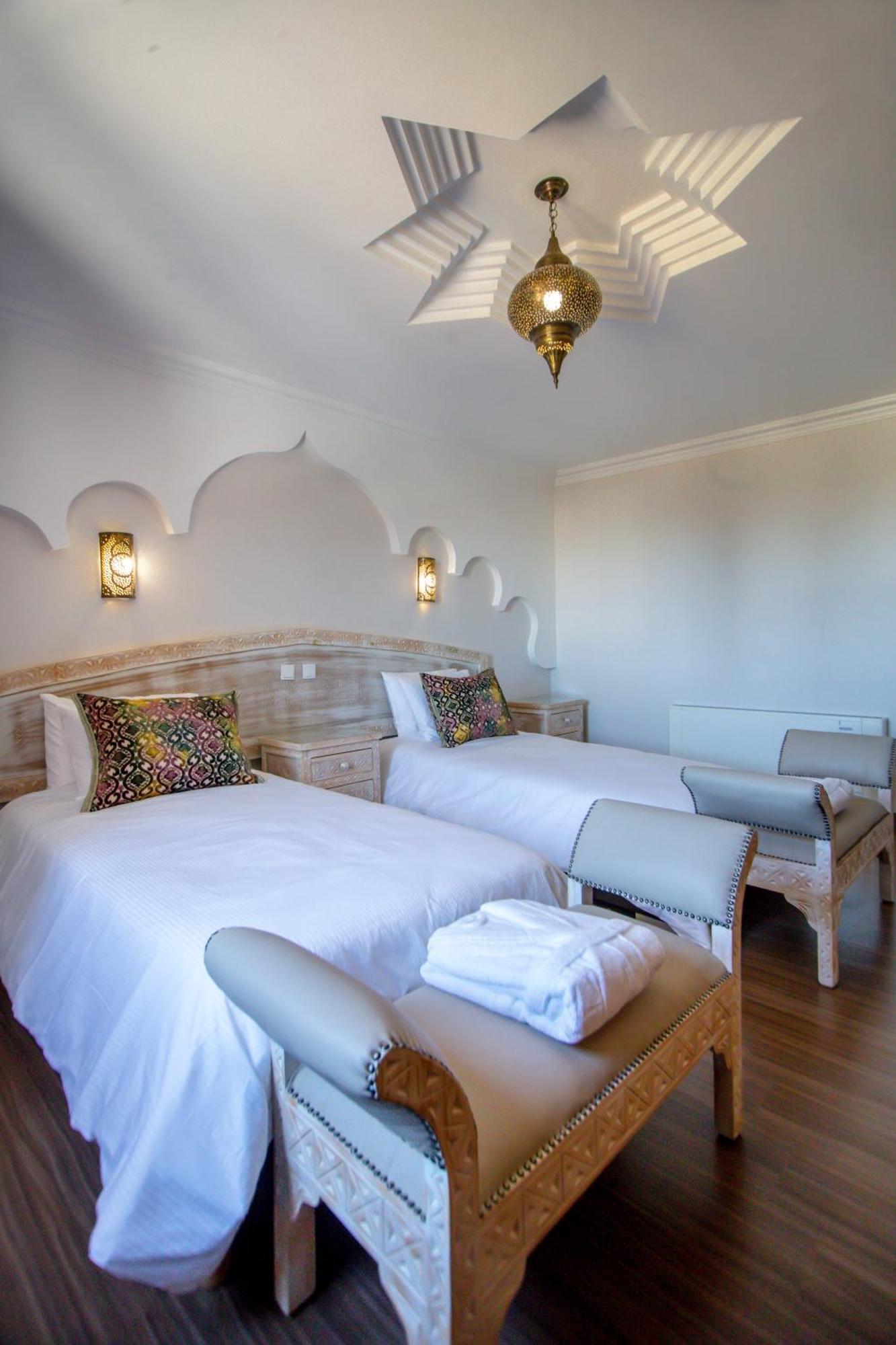 Al Karob Yoga Boutique Hotel Guia  Exteriér fotografie